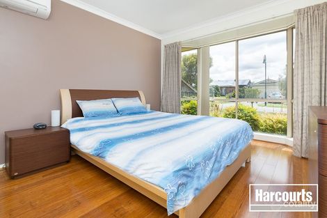 Property photo of 21 Napier Way Narre Warren South VIC 3805