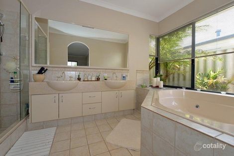Property photo of 20 Montoro Drive Port Kennedy WA 6172