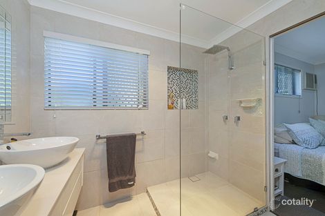 Property photo of 33 Gunsynd Grove Branyan QLD 4670