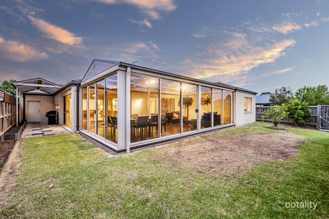 Property photo of 8 Balladonia Gum Circuit Lyndhurst VIC 3975