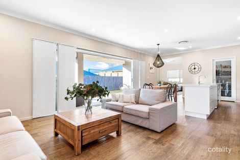 Property photo of 14 Abbot Circuit Bellbird Park QLD 4300