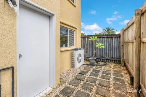 Property photo of 1/11-13 Short Street Redlynch QLD 4870
