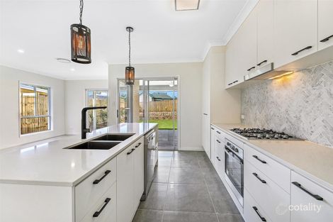 76 Nyleta St, Coopers Plains, QLD 4108