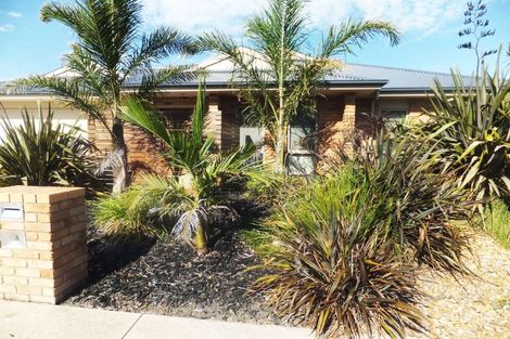 18 Albert Ruttle Dr, Inverloch, VIC 3996