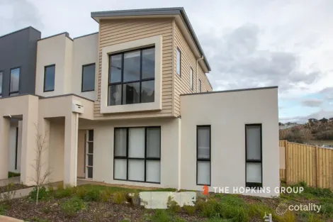 43 Adelong Way, Bacchus Marsh, VIC 3340