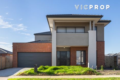 14 Lucille Rd, Point Cook, VIC 3030