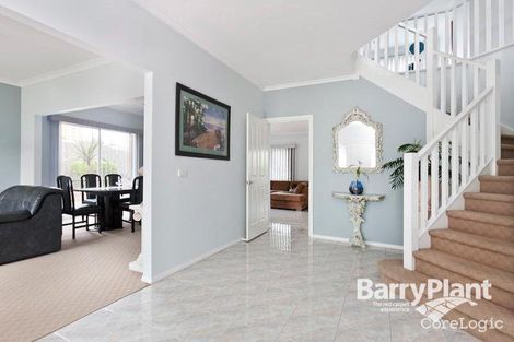 Property photo of 10 Hennessy Way Dandenong North VIC 3175