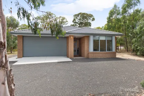 33 Melville Dr, Kyneton, VIC 3444