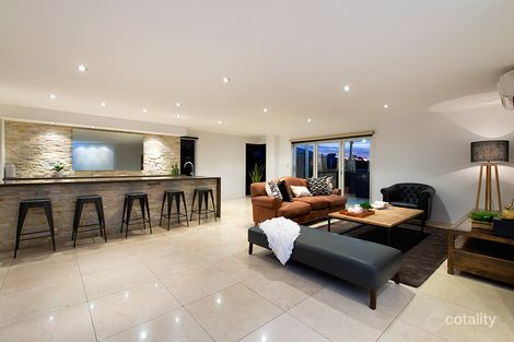 Property photo of 1 Palm Square Morningside QLD 4170