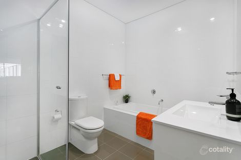 Property photo of 2/36 Osprey Drive Illawong NSW 2234