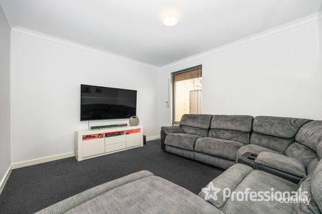 Property photo of 15 Banbury Way Aveley WA 6069