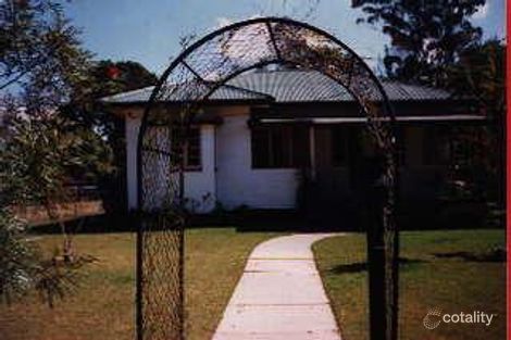 Property photo of 12 Taylor Street Dinmore QLD 4303