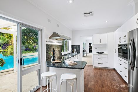 Property photo of 2 Maunder Avenue St Ives NSW 2075