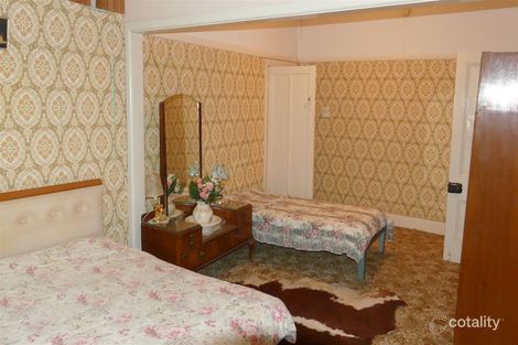 Property photo of 10 Johns Avenue Ravenswood NSW 2824