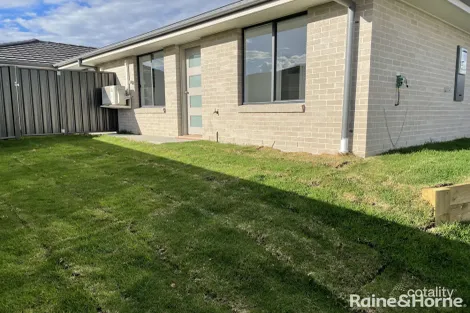 2/16 Francis Ave, North Tamworth, NSW 2340