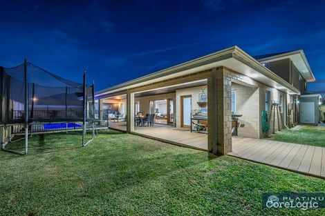 Property photo of 34 Seabreeze Avenue Burns Beach WA 6028