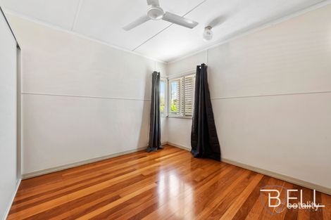 Property photo of 26 Bayford Street Oxley QLD 4075