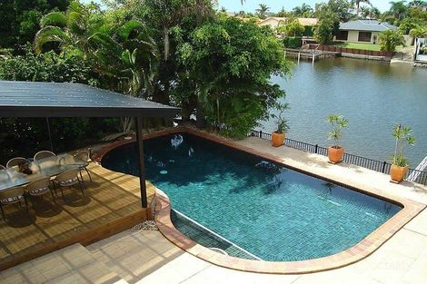 Property photo of 237 Morala Avenue Runaway Bay QLD 4216