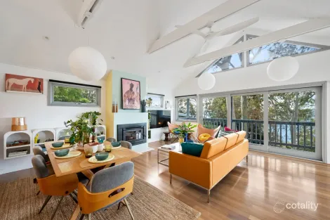 13 WANDEARAH AVE, AVALON BEACH, NSW 2107