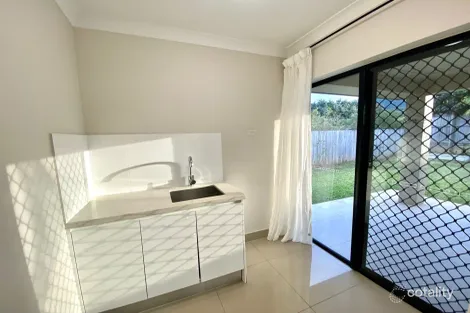 Property photo of 43 Hillary Drive Smithfield QLD 4878