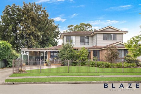 33 Mulligan St, Bossley Park, NSW 2176
