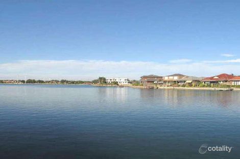 2/4 Redsails Ct, West Lakes Shore, SA 5020