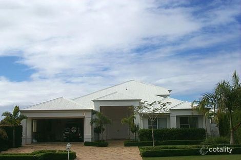 45 Shorehaven Dr, Noosaville, QLD 4566