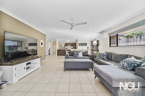 Property photo of 22 Flametree Crescent Berrinba QLD 4117