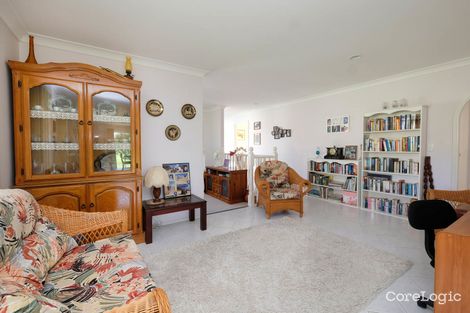 Property photo of 6 Tandara Place Forster NSW 2428