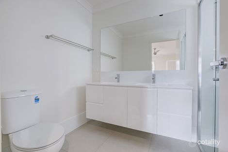 Property photo of 6 McLaughlin Circuit Oxenford QLD 4210