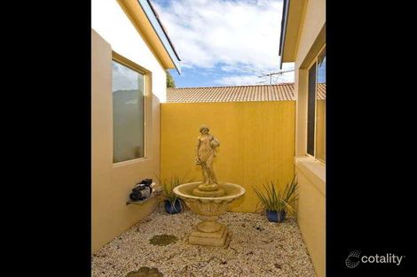 Property photo of 9 Bedervale Court Wattle Grove NSW 2173