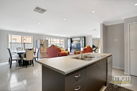 Property photo of 13 Hemlock Crescent Point Cook VIC 3030
