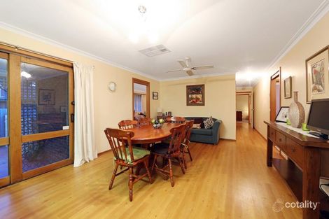 Property photo of 37 Severn Crescent Rowville VIC 3178