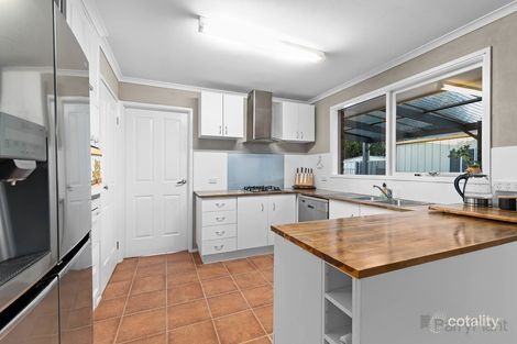 Property photo of 6 Montclaire Court Pakenham VIC 3810
