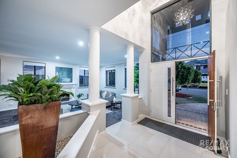 Property photo of 45 Savannah Way Iluka WA 6028