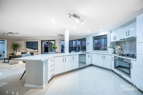 Property photo of 45 Savannah Way Iluka WA 6028