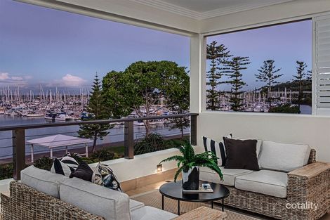 Property photo of 479 Royal Esplanade Manly QLD 4179