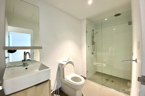 Property photo of 310/1 Queen Street Blackburn VIC 3130
