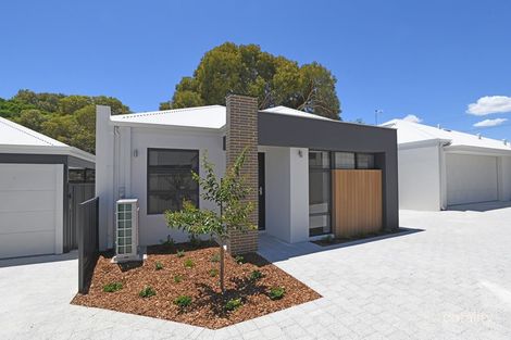 5b Mckimmie Rd, Palmyra, WA 6157