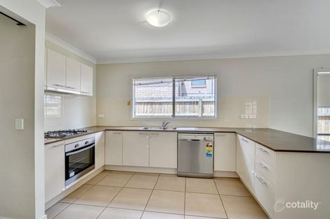 Property photo of 37 New York Way Spring Mountain QLD 4300