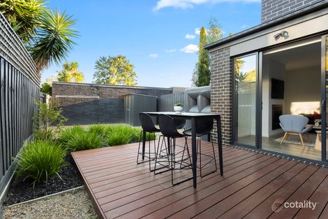Property photo of 11A Village Drive Dingley Village VIC 3172