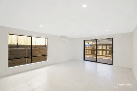 Property photo of 37 Chamberlain Rise Ormeau Hills QLD 4208