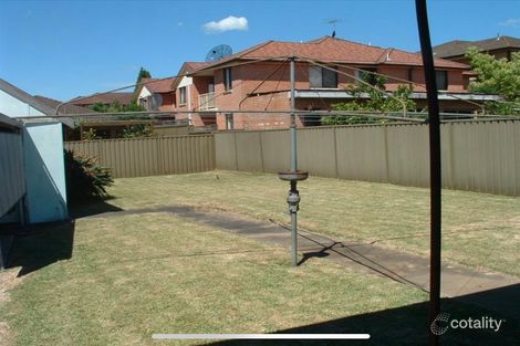 16 Browning St, Campsie, NSW 2194
