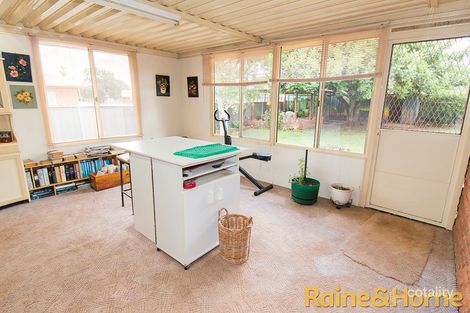 Property photo of 25 Lindsay Place Dubbo NSW 2830