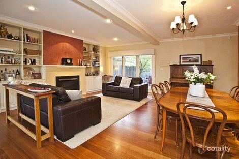 Property photo of 2 Morocco Court Glen Waverley VIC 3150
