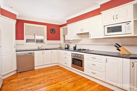 Property photo of 16 Mitumba Road Seven Hills NSW 2147
