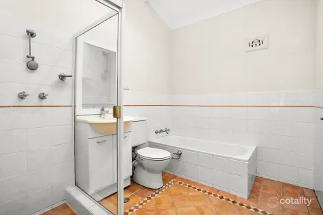 Property photo of 12/27 Tor Road Dee Why NSW 2099