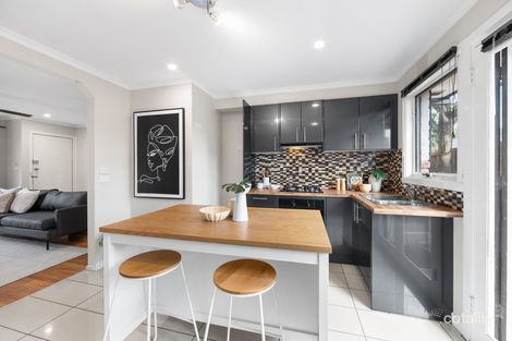 Property photo of 2/36 Grieve Parade Altona VIC 3018