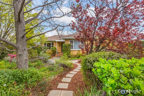 Property photo of 67 Hopetoun Circuit Yarralumla ACT 2600