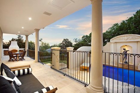 Property photo of 17-19 St Hubert Road Ivanhoe East VIC 3079
